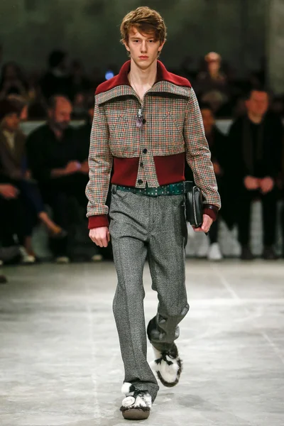 Look 31